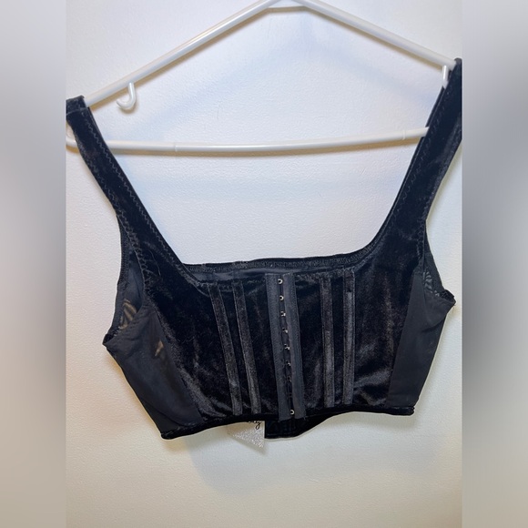 Forever 21 bustier. 💥2/15$💥 - Picture 6 of 6